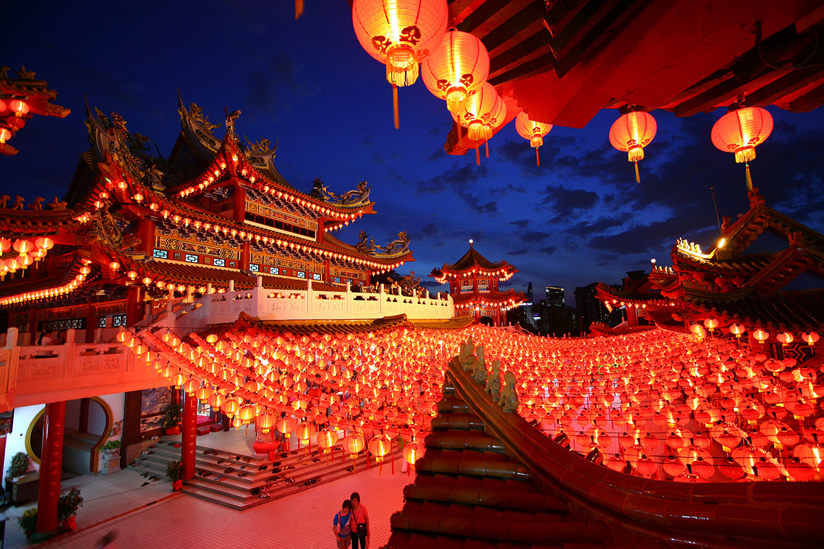 Year of the Horse: Chinese New Year Customs in Pictures