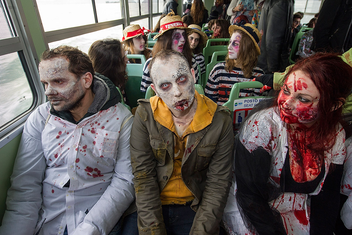 zombies vaporetto zombies vaporetto