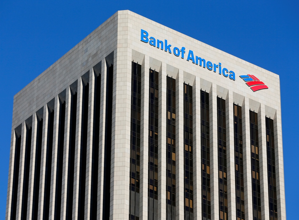 Former Bank Of America Senior Vp Guilty Of Bond Bid Rigging Escapes Jail