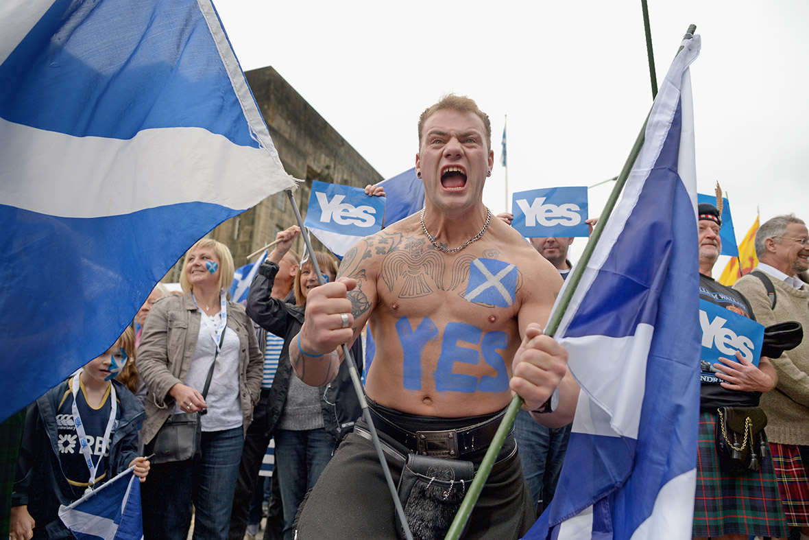 Scottish Independence Latest Poll Yes Campaign Snaps Up More Undecided Voters