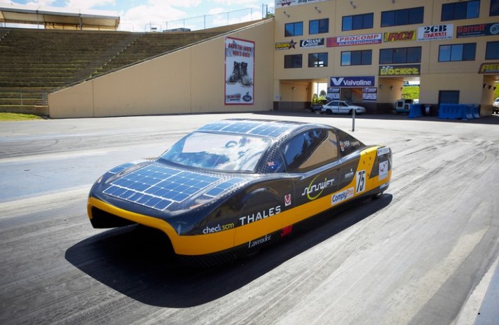 Sunswift Team Smashes 26-year-old Electric Car World Record
