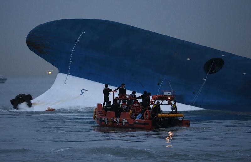 Survivors from the South Korean ferry accident Testify against Crew