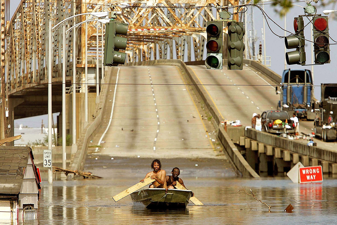 hurricane-katrina-powerful-photos-of-the-storm-that-devastated-new