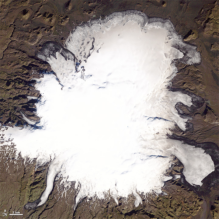 Collection 96+ Images what active volcano sits beneath europe’s largest ice cap? Sharp