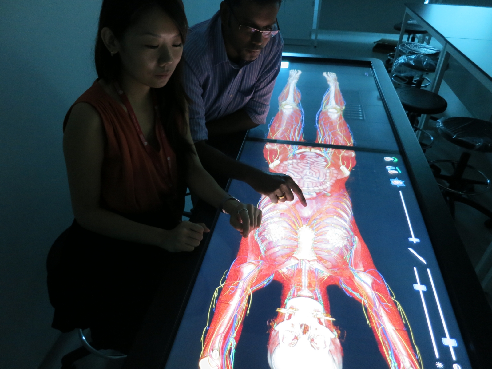 US soldiers could have their bodies scanned so exact replicas of their