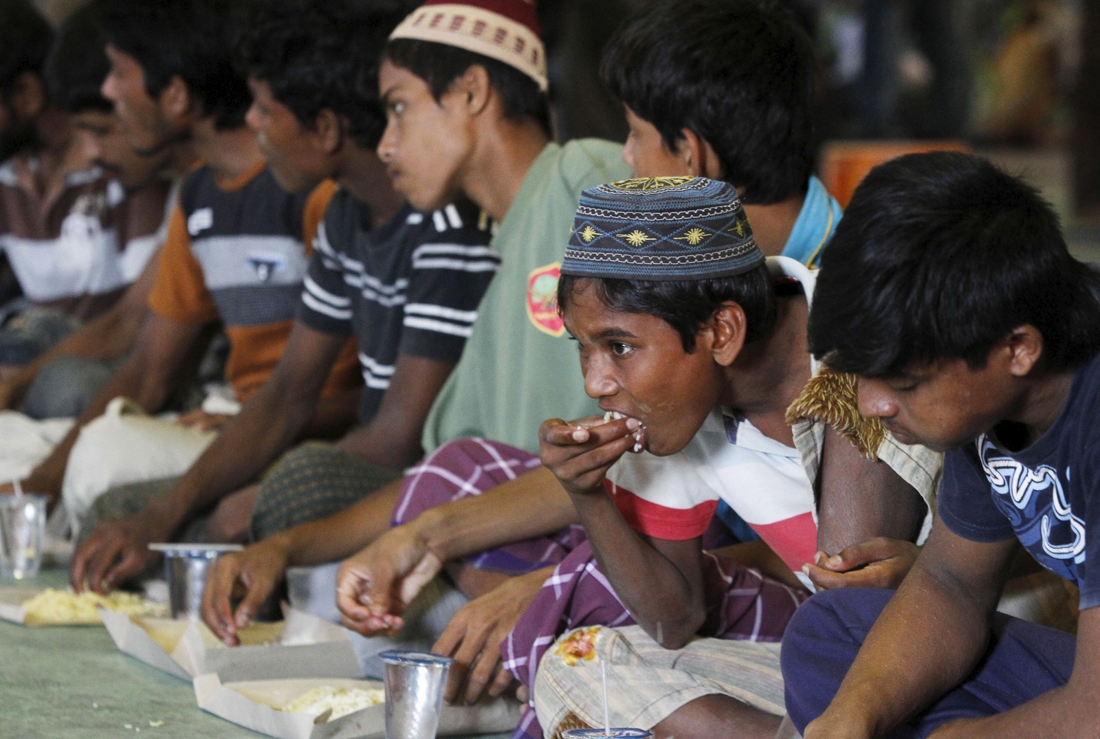 Rohingya Muslims: Boats with 1,600 migrants land in Malaysia and.