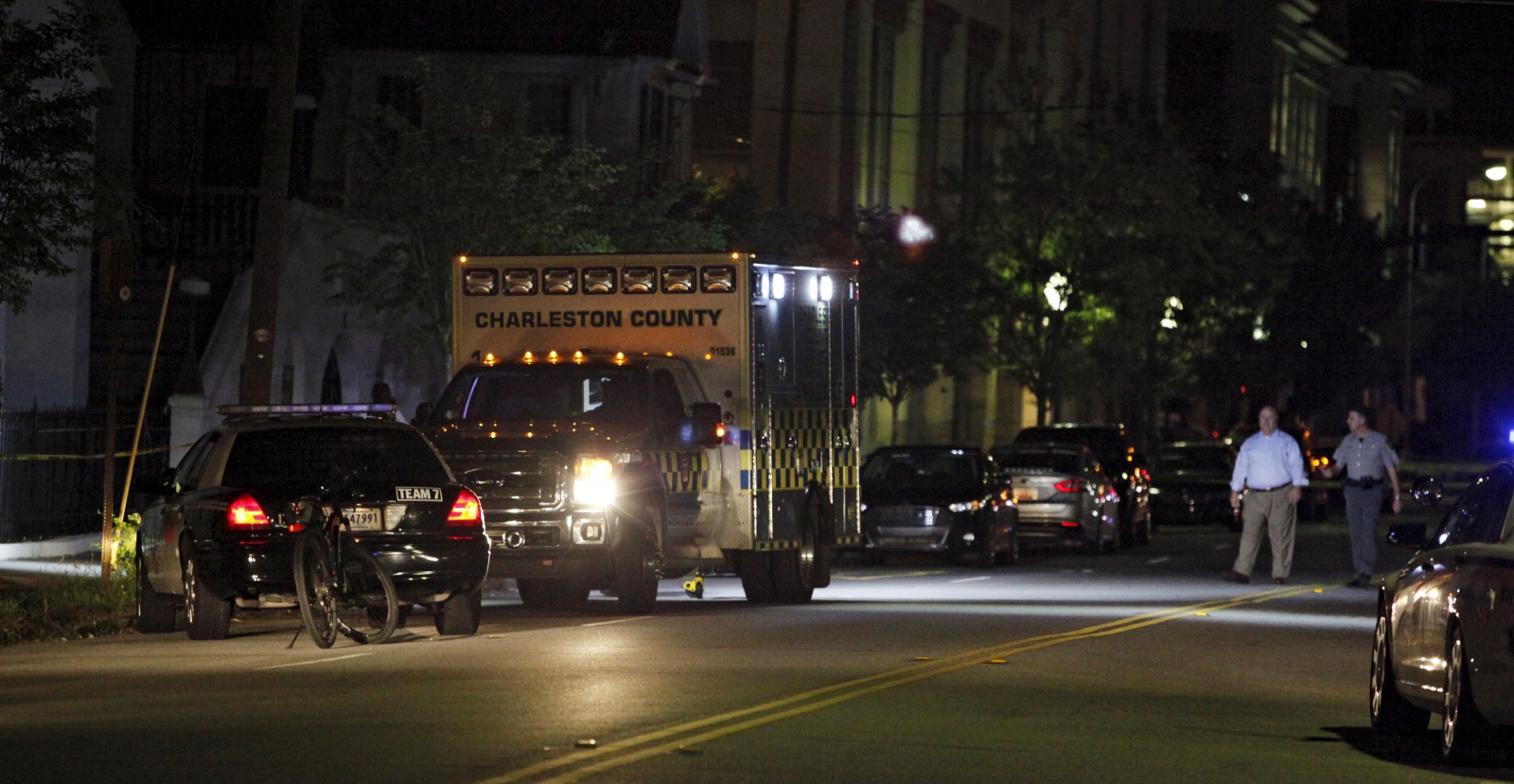 Charleston church shooting Manhunt for 21yearold white gunman