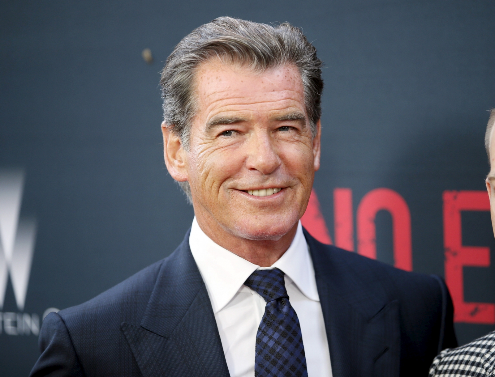 pierce-brosnan.jpg