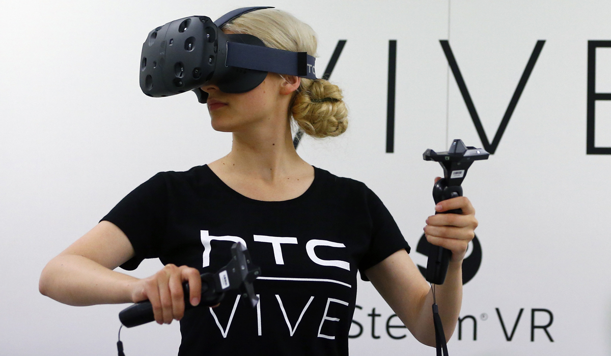 HTC Vive, PlayStation VR and the problems with demonstrating virtual
