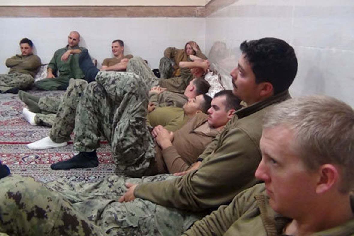 Iran: US senator John McCain threatens to subpoena 10 sailors captured in Iranian waters