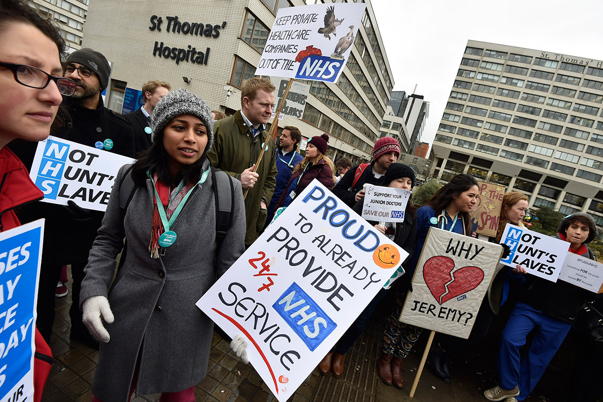 Junior doctors' strike: NHS medics walkout for fourth time ...