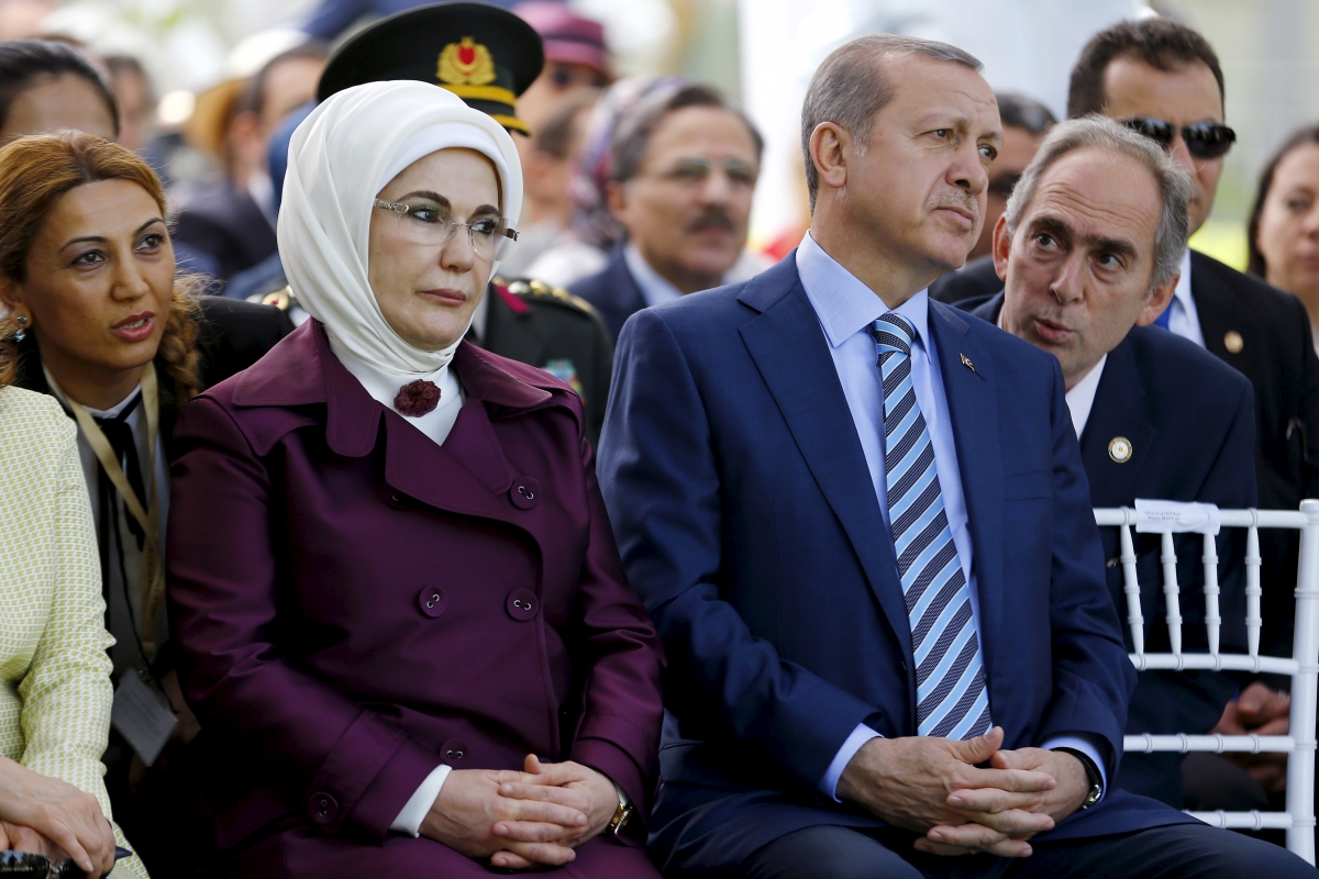 Turkish President Erdogan's Wife Praises Harems