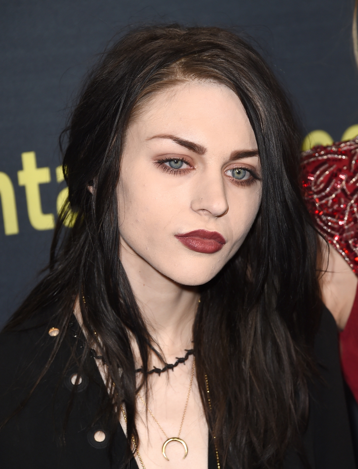 Frances Bean Cobain divorce: Kurt Cobain's daughter forced to pay ex