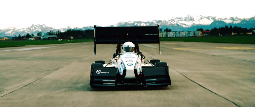 World S Fastest Electric Car Smashes Speed Record Reaching