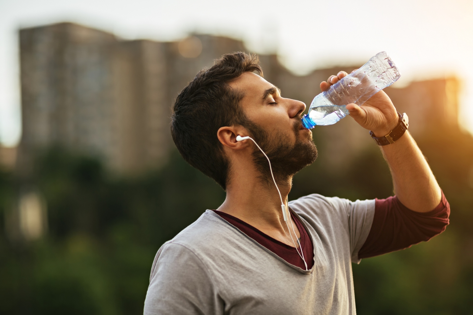 Does Drinking Water While Fasting Help You Lose Weight