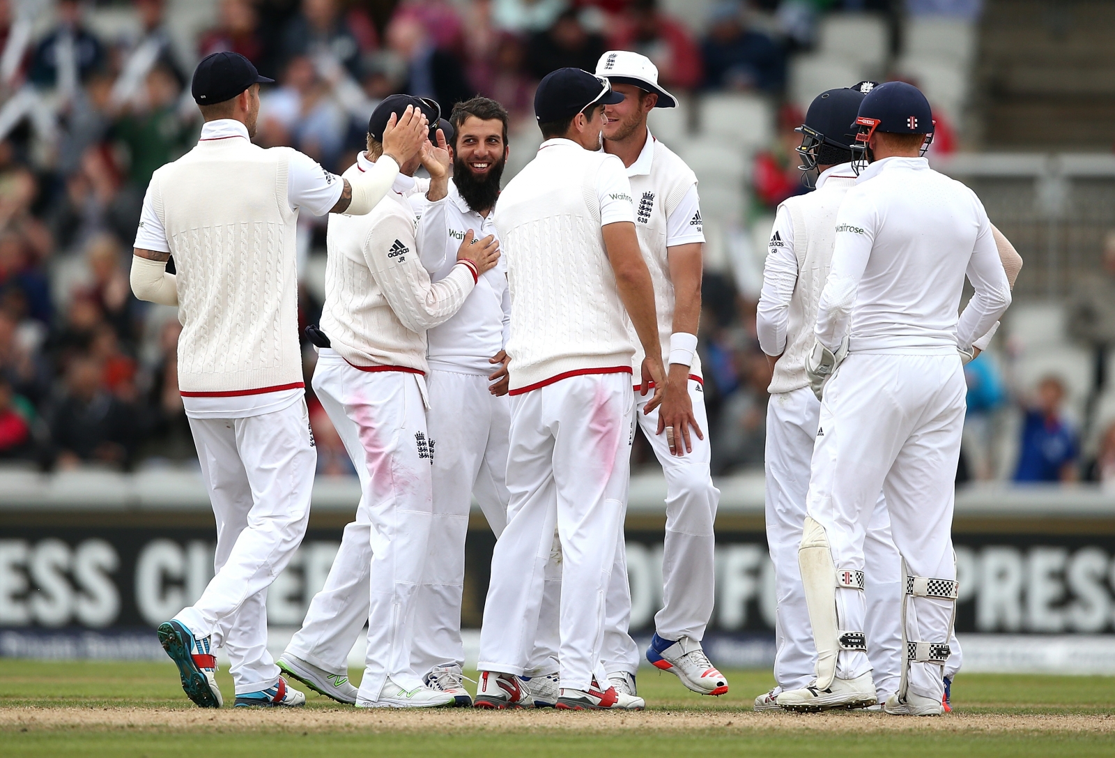 England vs Pakistan second Test Hosts level fourmatch series at Old