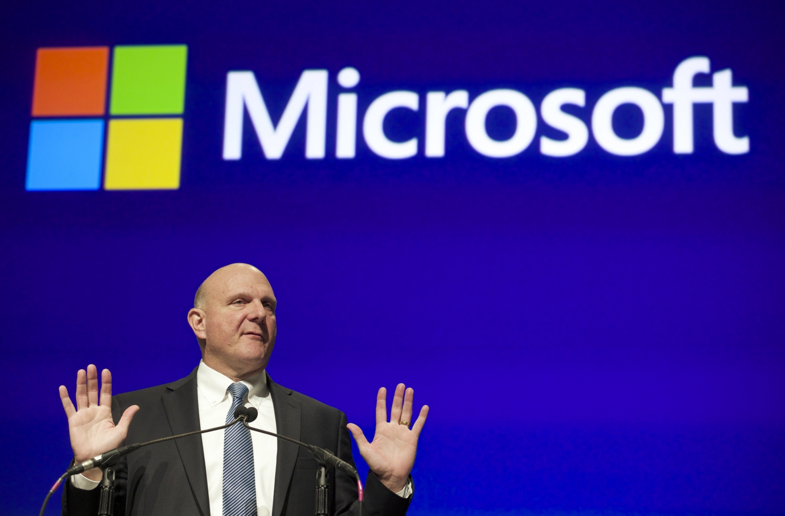 Microsoft former CEO Steve Ballmer offered to buy Facebook for $24bn when the firm was 'itsy bitsy' - International Business Times UK
