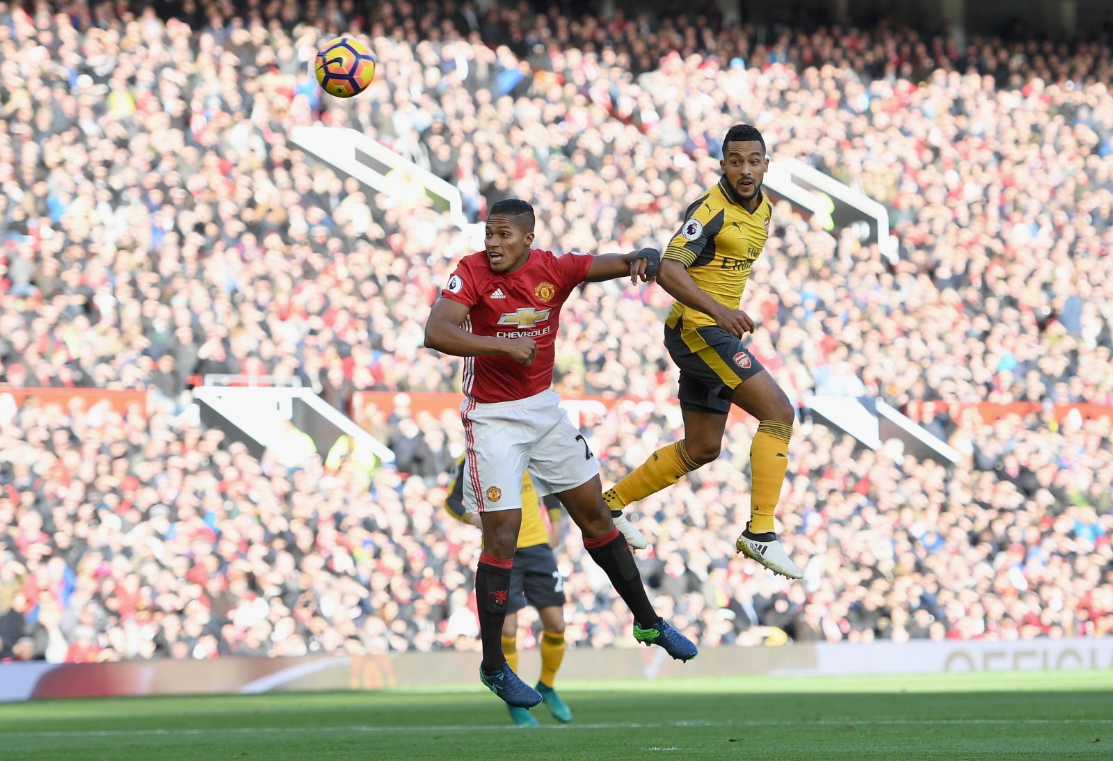 Arsenal forward Theo Walcott accepts blame for Manchester United goal