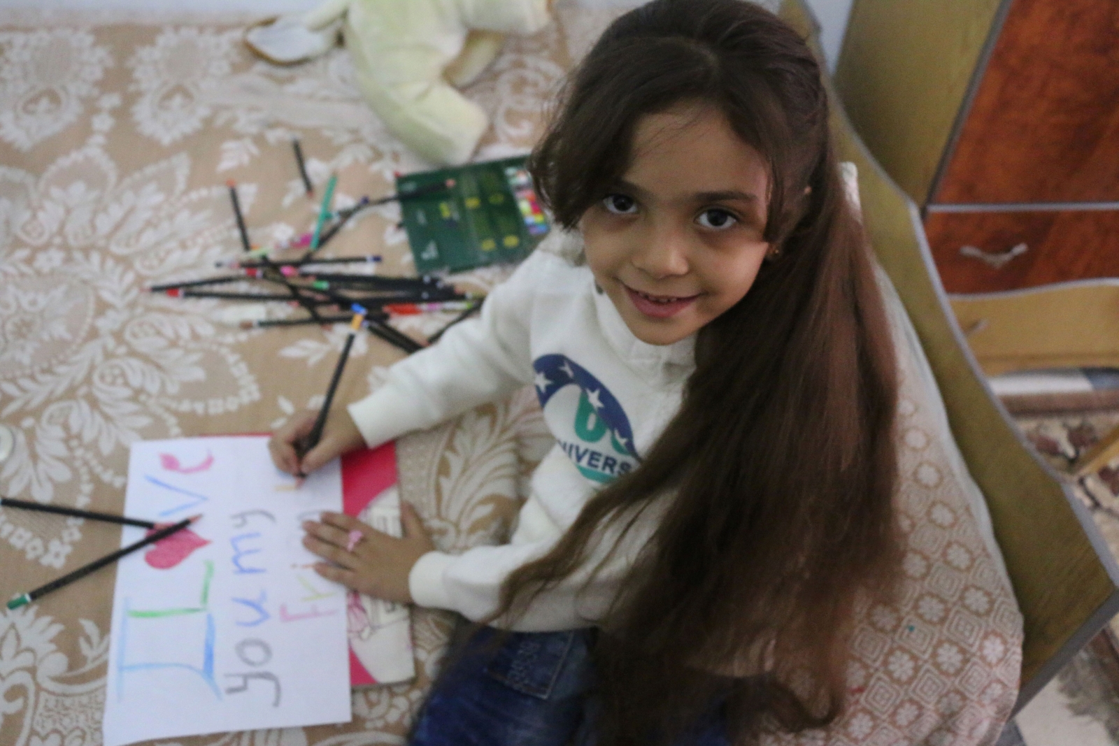 Bana Al Abed 7 Year Old Syrian Twitter Phenomenon Successfully Evacuated From Aleppo