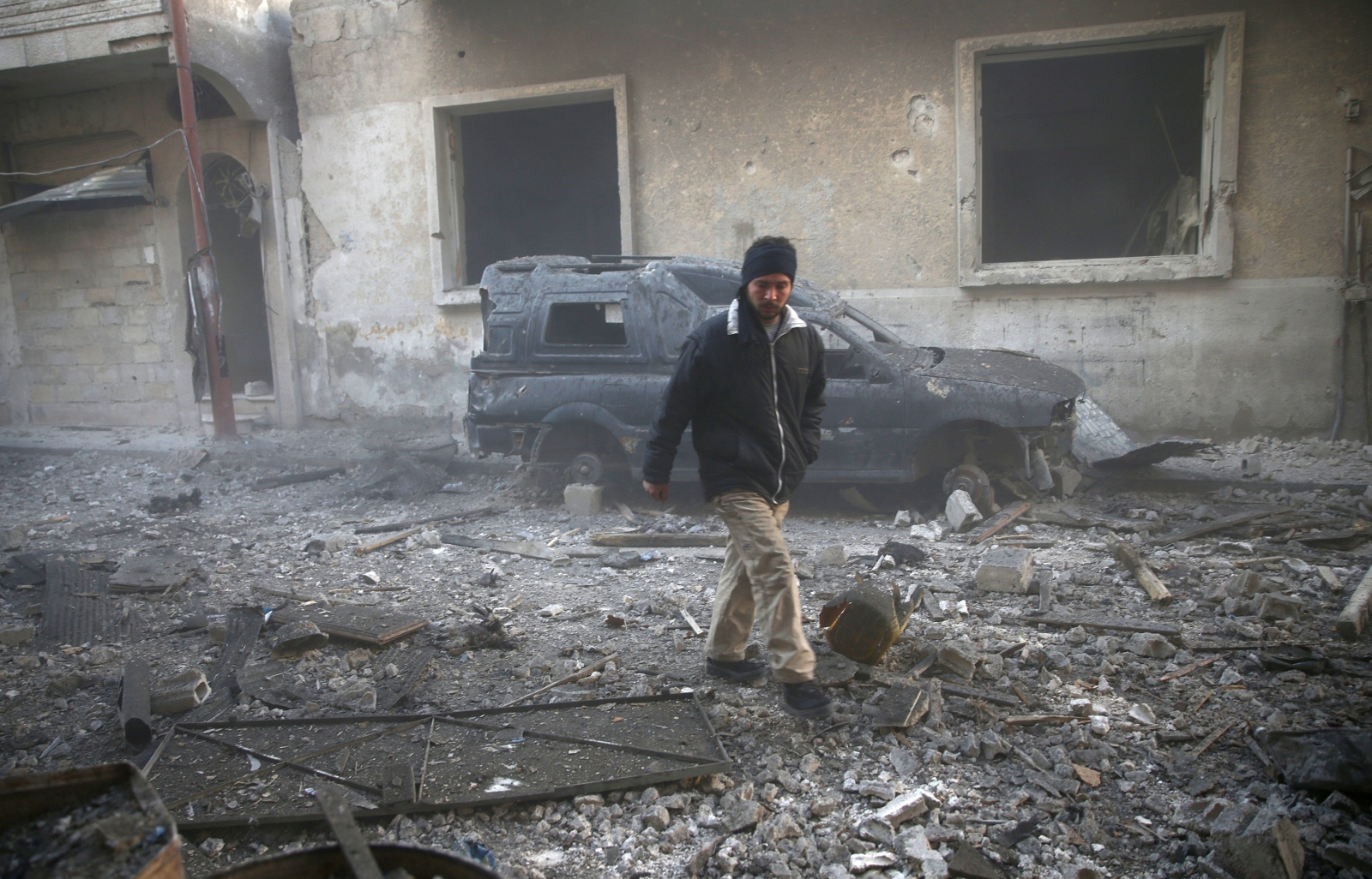 Syria Conflict: At Least 16 Killed Near Damascus In Latest Clashes ...