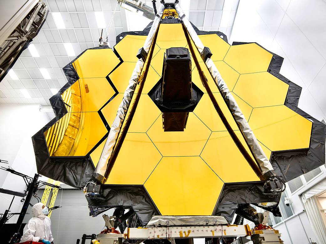 Nasa s Hubble Successor And Most Advanced Telescope James Webb Ready 