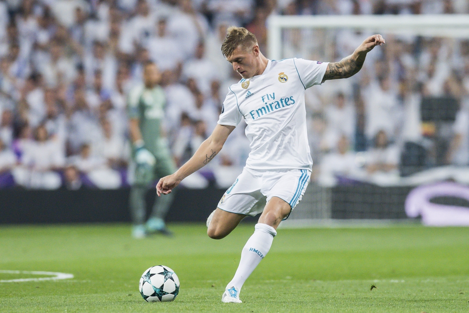 Toni Kroos returns to 20-man Real Madrid squad ahead of Champions