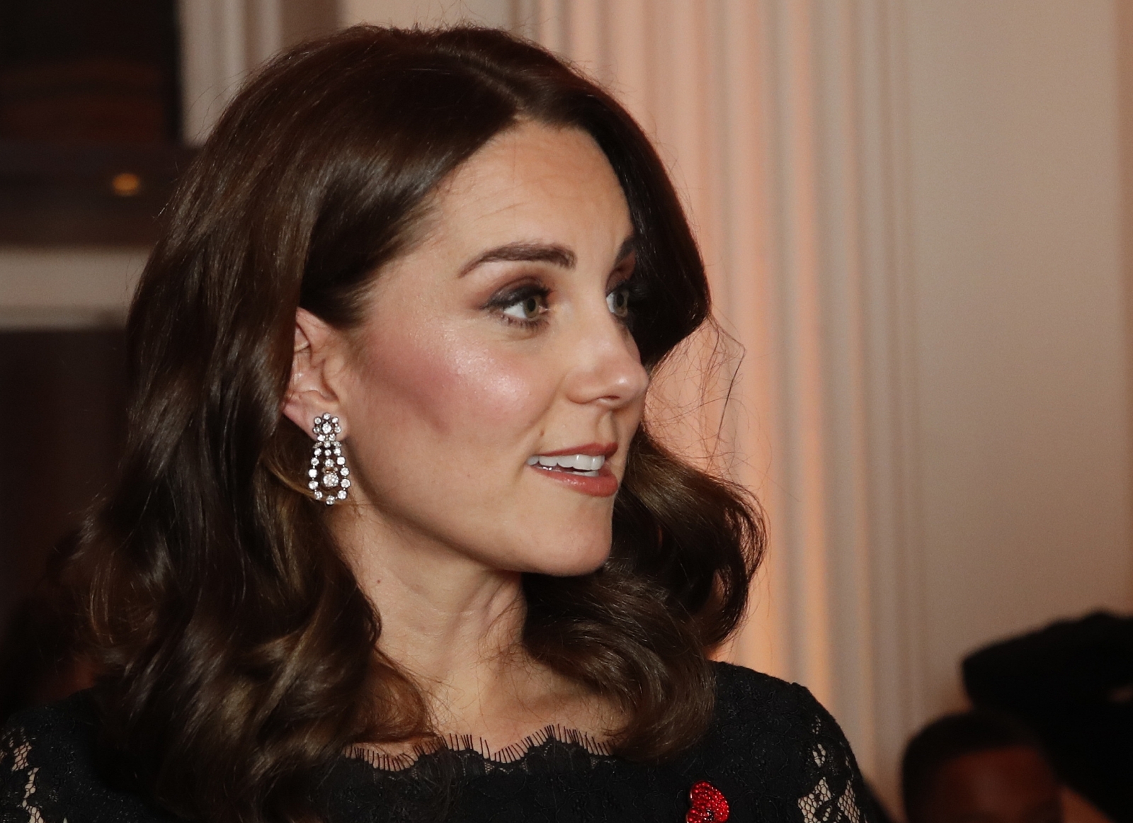 Kate Middleton Stuns In Glamourous Gown As She Shows Off Growing Baby ...