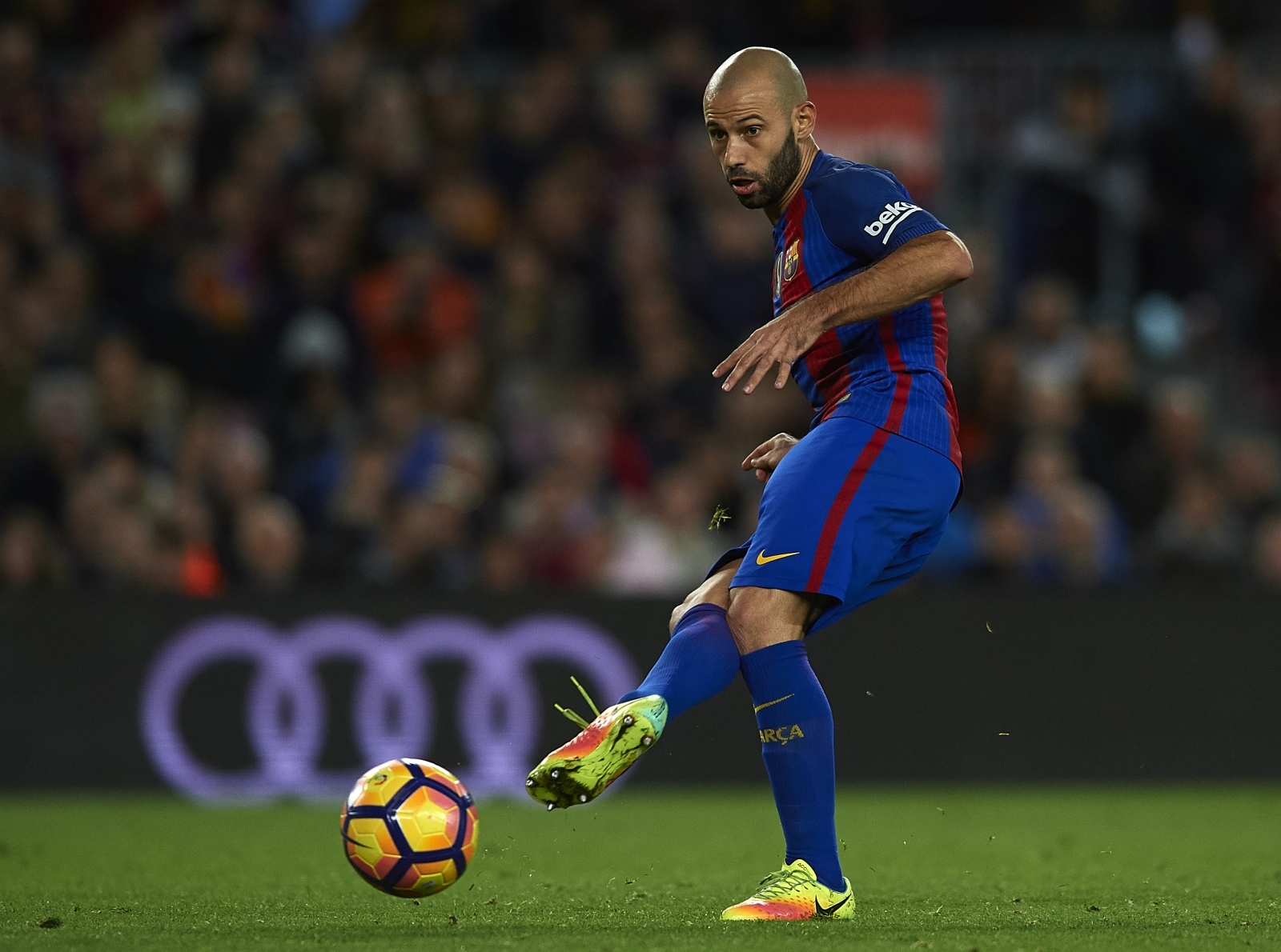 Javier Mascherano Explains Barcelona Exit As Club Confirm Agreement ...