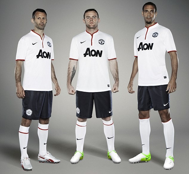 manchester-united-2012-13-away-kit.jpg