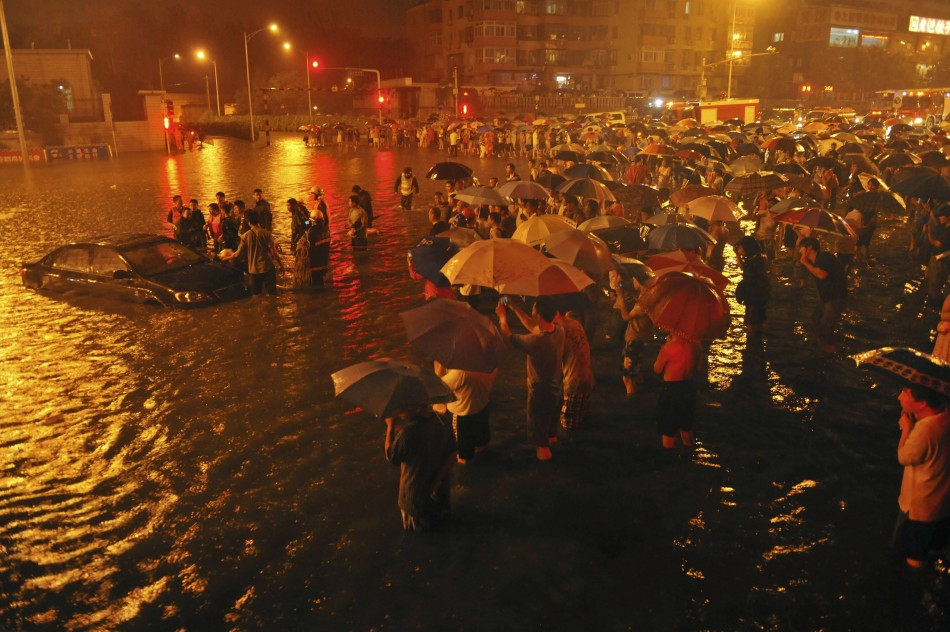 Beijing's Deadly Deluge Heaviest Rainfall for 60 Years Kills 10 [PHOTOS]