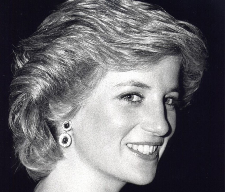 Albums 96+ Pictures rare and unseen photos of princess diana Stunning