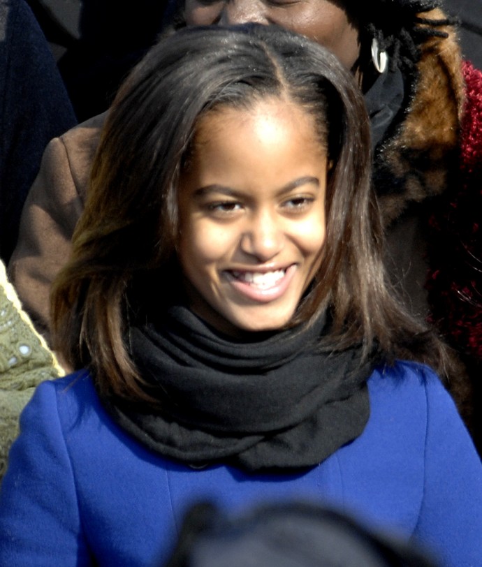 Malia Obama Selfie Leak Barack Obamas Daughters Mysterious Instagram