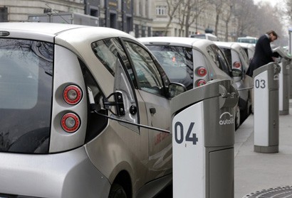 Electric Car Buying guide: Everything you n eed to know