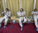 Trio astronauts land in Kazakhstan