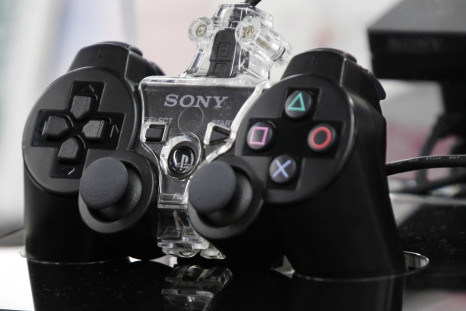 Sony Launches 8-Generation Playstation 4 Gaming Console