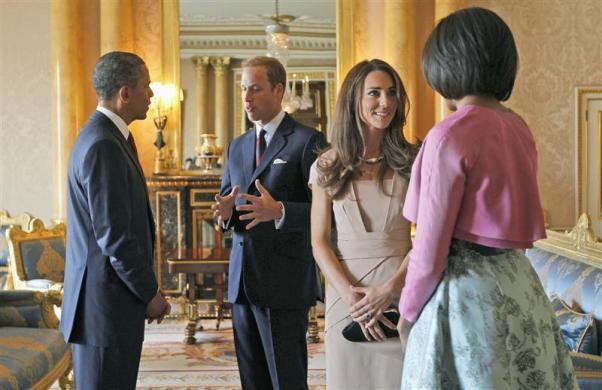 Rare Party: President Obama, first lady Michelle and Queen Elizabeth, Prince William, and Kate Middleton [PHOTOS]