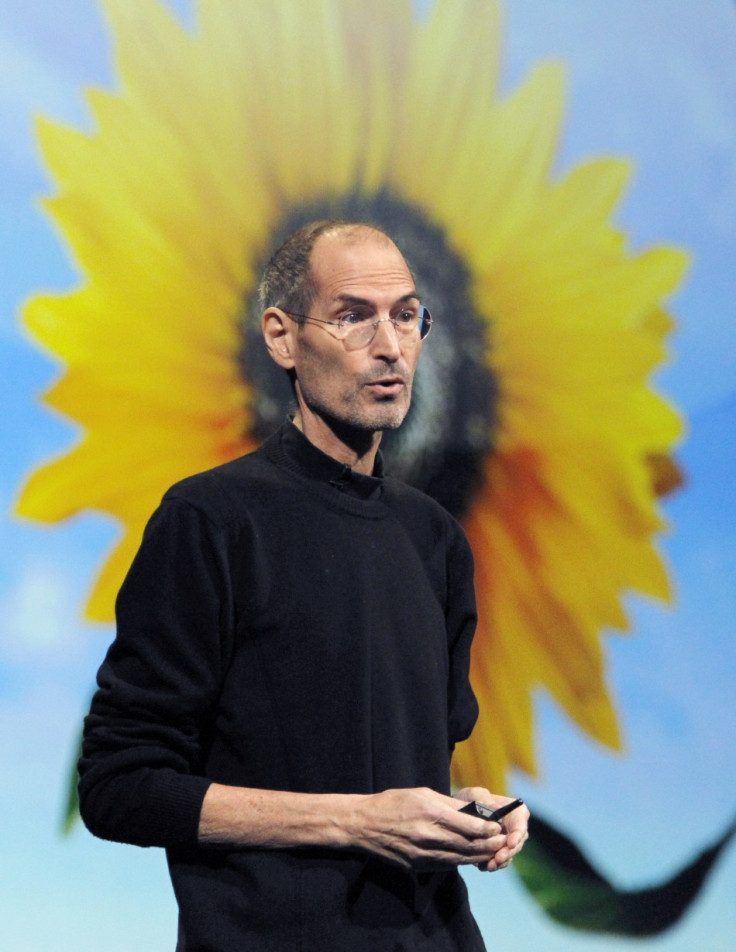 Jobs and Apple unveiling free iCloud service at WWDC (Photos)