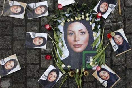 Pictures of the Iranian woman Neda Agha-Soltan