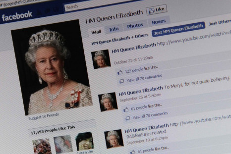 The Facebook page of Britain&#039;s Queen Elizabeth is shown on a computer screen in London November 8, 2010.