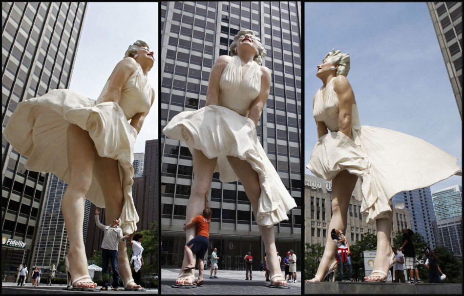 Giant Marilyn Monroe statue returns to Palm Springs after 7 years