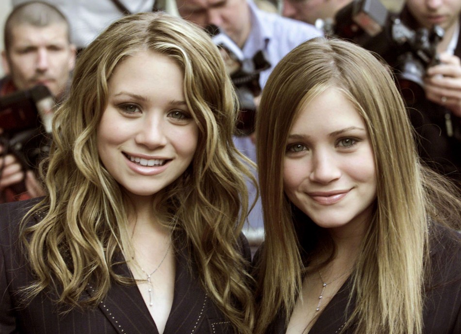 U.S. TWIN SISTERS MARY-KATE AND ASHLEY OLSEN ARRIVE AT THE AVENUE IN LONDON.