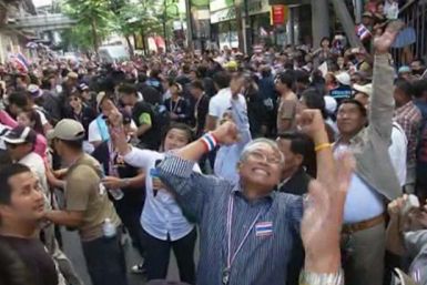 Thai Protesters March to Oust PM and Stall Election