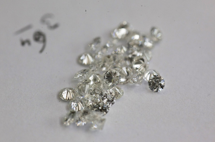 Man Returns $200,000 Worth Of Diamonds