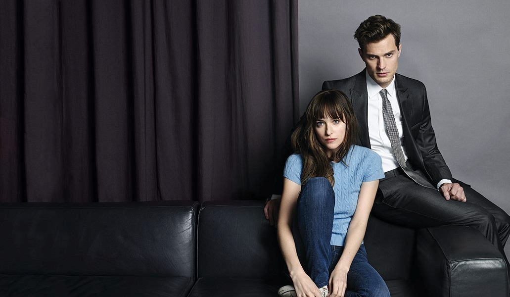 Fifty Shades Of Grey New Trailer Where To Watch And Dakota Johnsons Seductive New Poster 