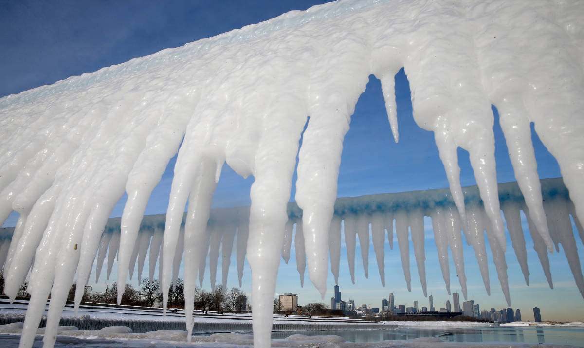 weather chicago icicles