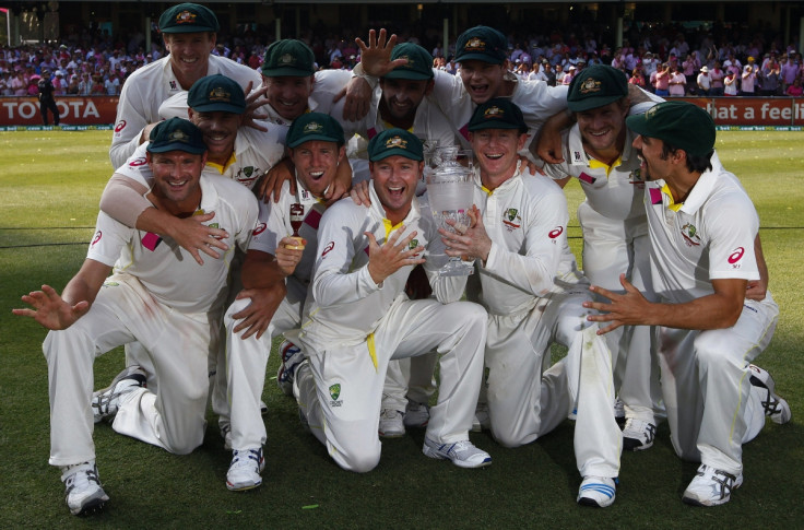 Australia celebrate winning Ashes 2013/14