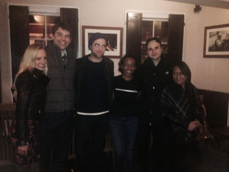 Robert Pattinson and friends dine out