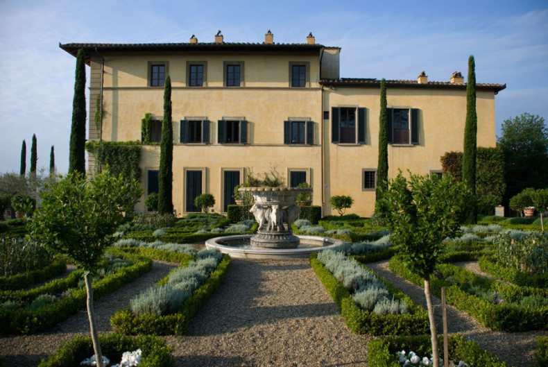 Sting villa tuscany