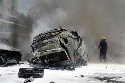 syria burning car