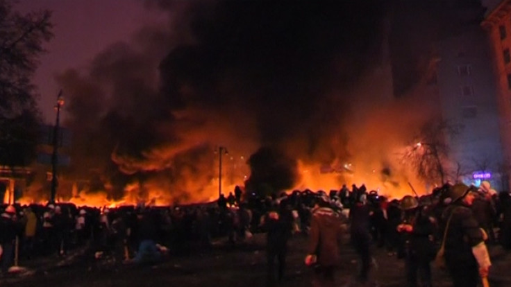Ukraine Unrest Continues as Protesters Rebuild Barricades